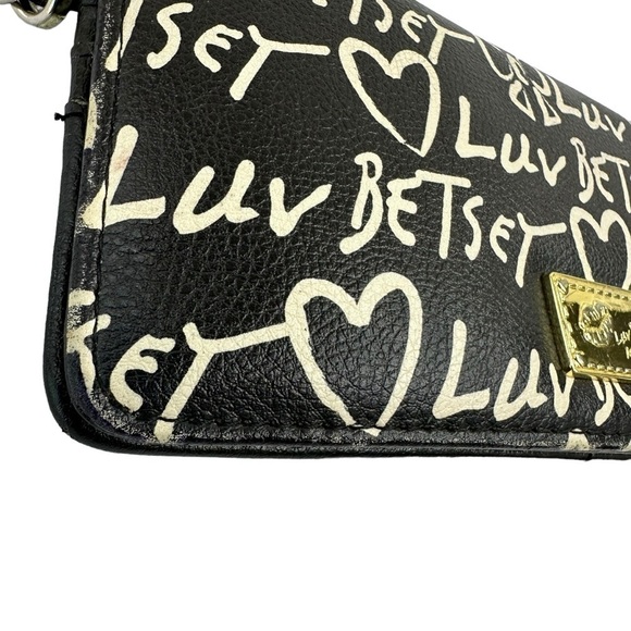 Luv Betsey Wristlet Wallet Black White - Picture 5 of 9